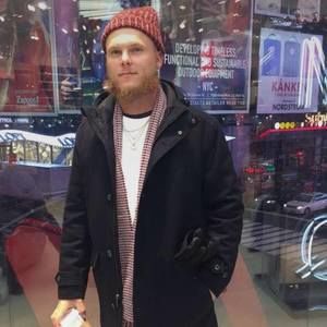 Meet your Posher, Curtis